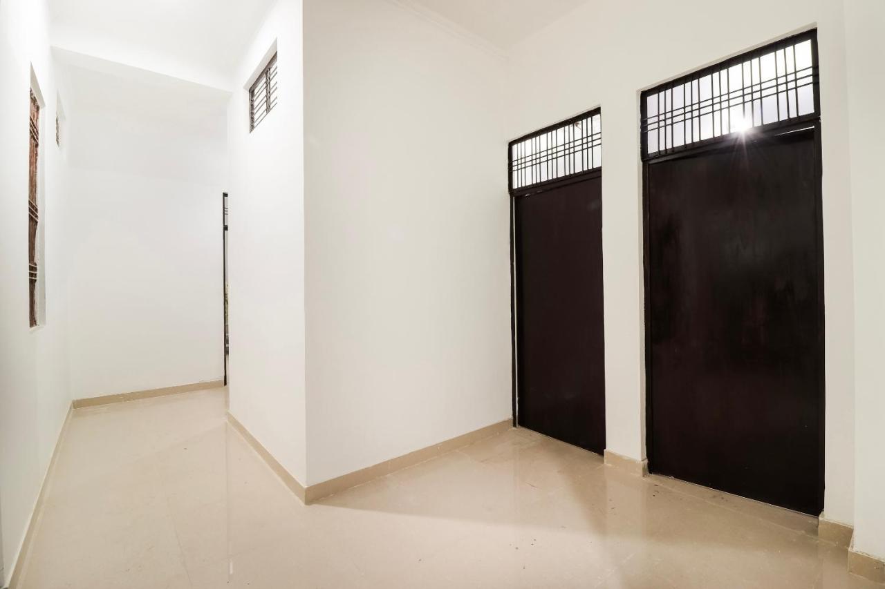Spot On Indra Palace Bijnaur Экстерьер фото